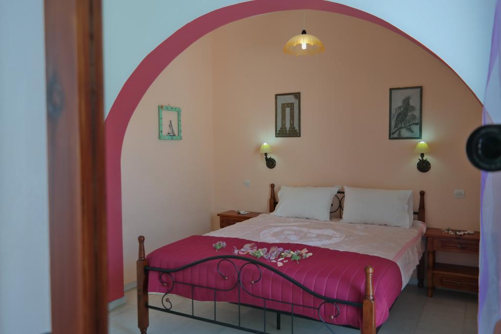 Studios Zafiri Naxos City Room photo