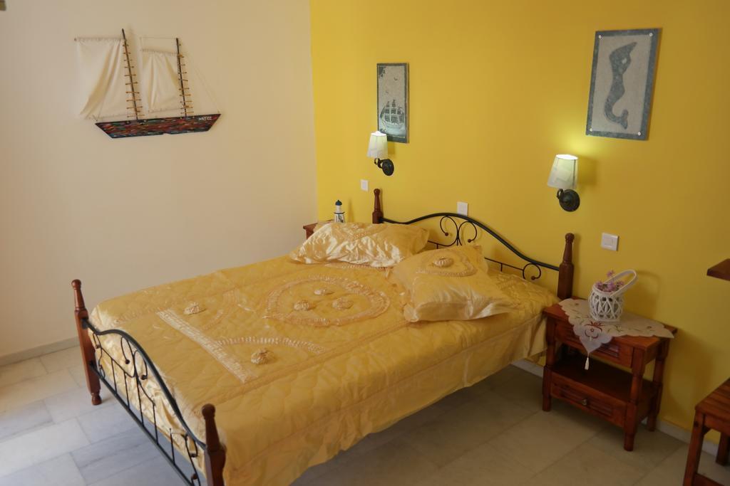 Studios Zafiri Naxos City Room photo